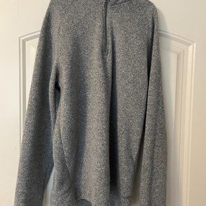 old navy pull over grey medium looks brand new excellent quality